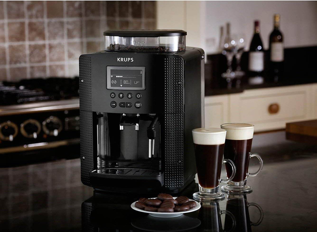 Essential EA815070 Machine à Espresso automatique à grains - 3 recettes de  café - 1,7L, Machines à espresso